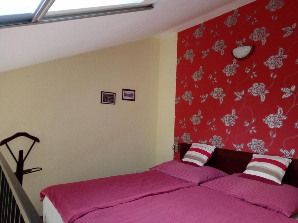 Borostyán Vendégház Eger Extérieur photo