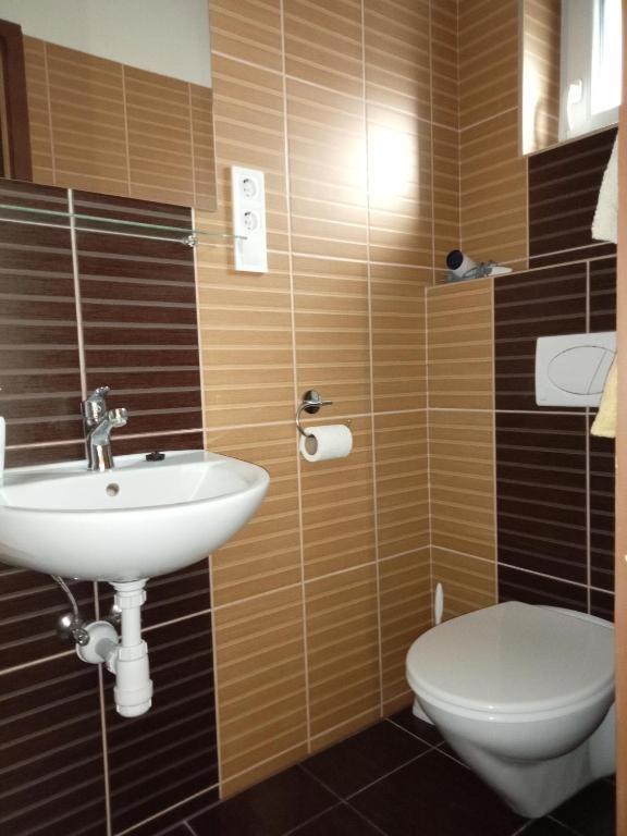 Borostyán Vendégház Eger Extérieur photo