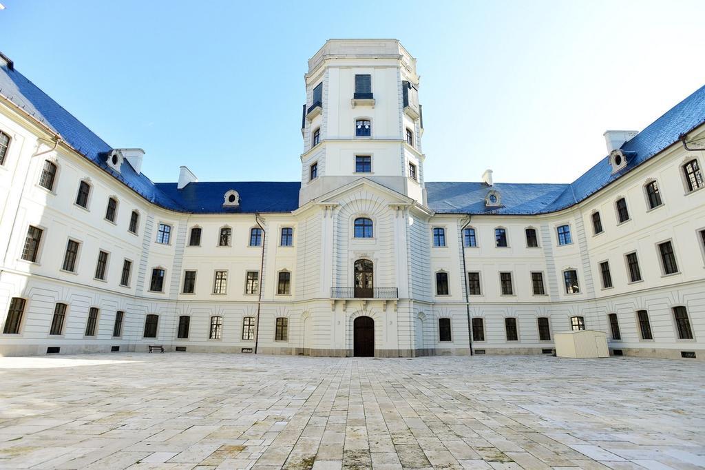 Borostyán Vendégház Eger Extérieur photo